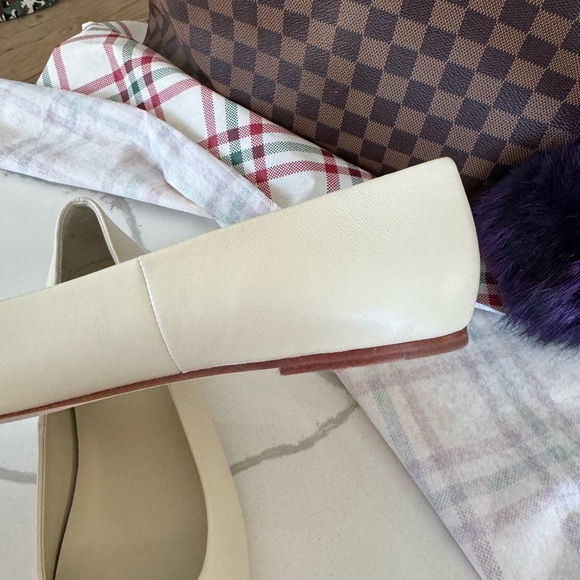 Vince flats size 9 USA 40 EUR NWT - Picture 2 of 4